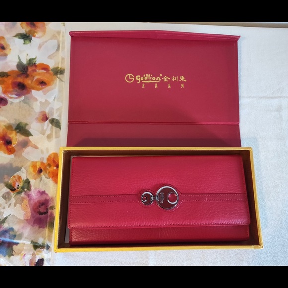 NWT Genuine Leather Red Long Wallet with Box and Dust Bag - Picture 12 of 17